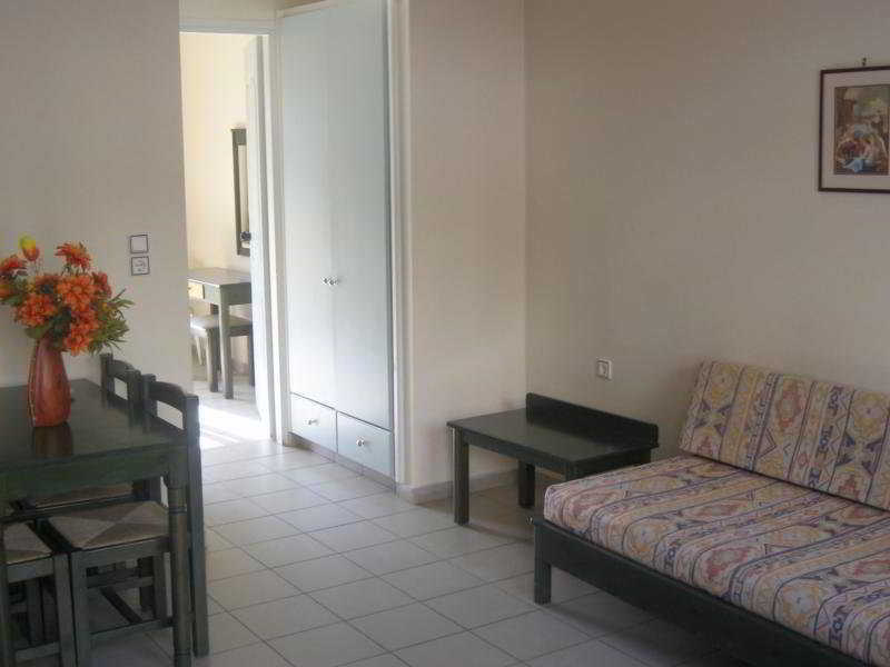 Mythos- Platanias- Hotel -Apts Platanias  Exterior photo